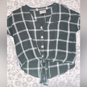 Universal Thread Crop Top